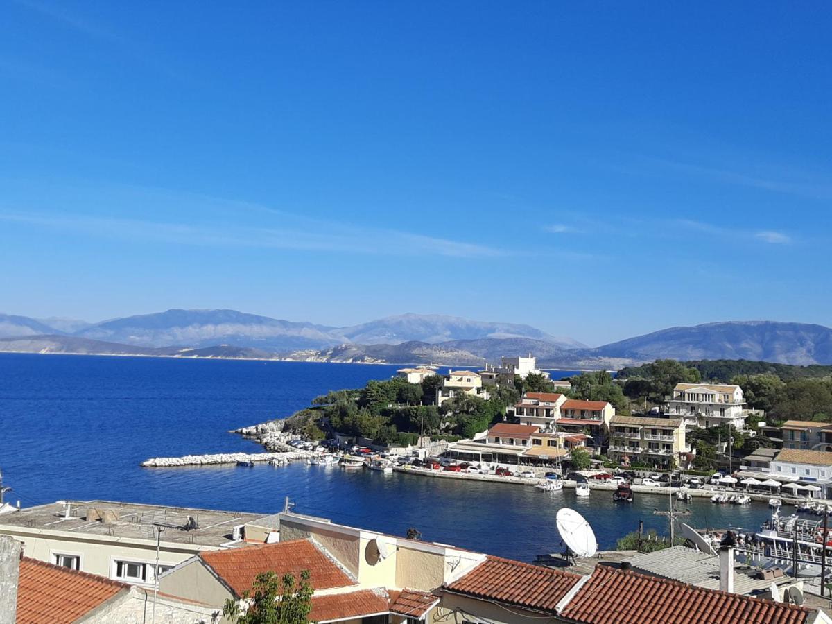 Solaris Methea- Luxury Central Villa By The Castle Kassiopi Buitenkant foto