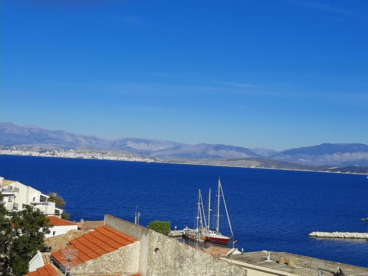 Solaris Methea- Luxury Central Villa By The Castle Kassiopi Buitenkant foto