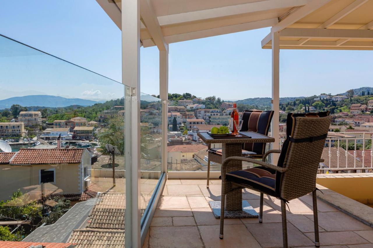 Solaris Methea- Luxury Central Villa By The Castle Kassiopi Buitenkant foto