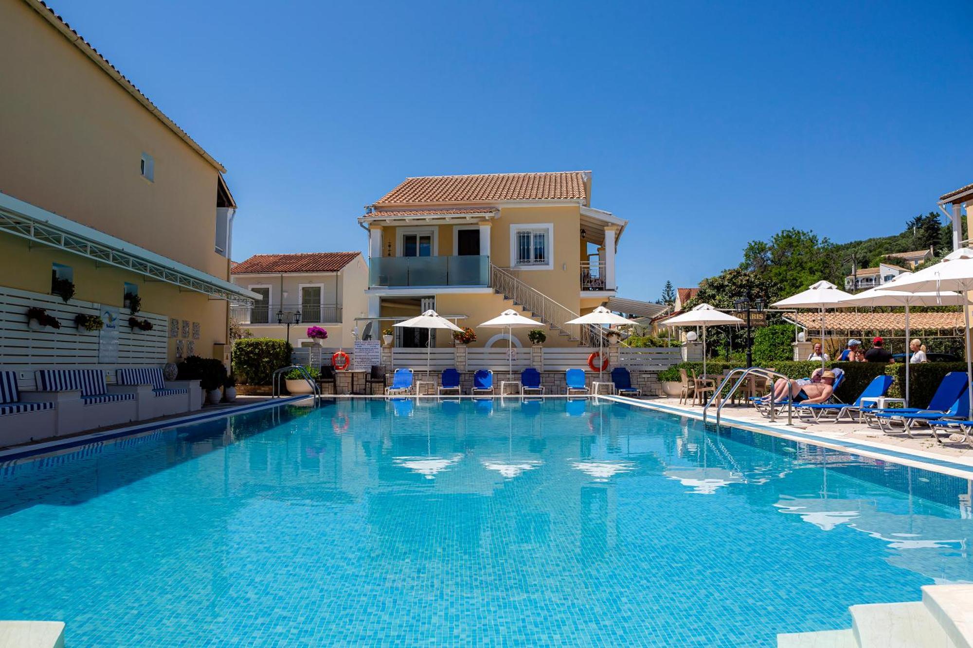 Solaris Methea- Luxury Central Villa By The Castle Kassiopi Buitenkant foto